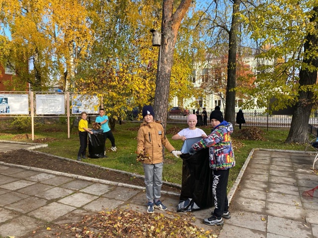 🍂 Сегодня в сквере НОКЦ «Дом Карпеченко» состоялся ос...