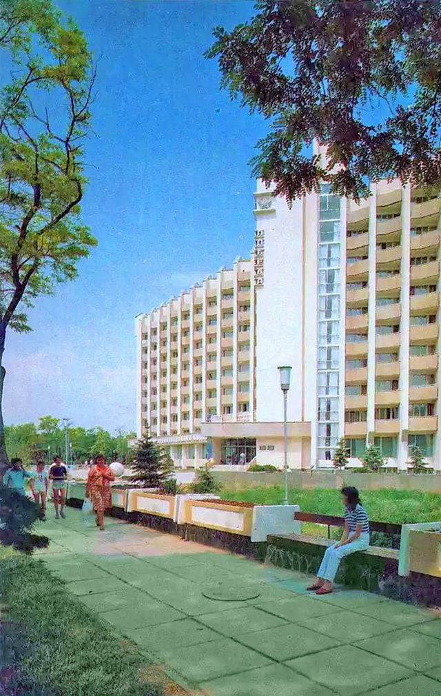 Евпатория 1984 – Строительство санатория «Победа», фото...