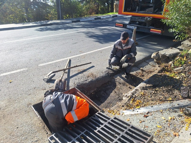 Потопы ВСЁ!
На минувшей неделе сотрудники ДЭУ г. Ялта в?...