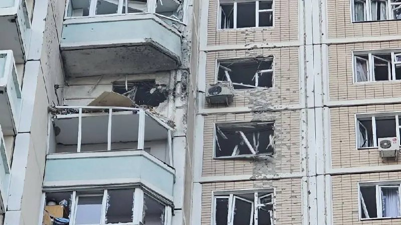 ⚡️ Москва подвергалась массированной атаке БПЛА В аэропортах Шереметьево, Внуково, Домодедово и Жу