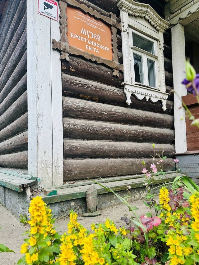 Сочные кадры из усадьбы Горки Ленинские ?