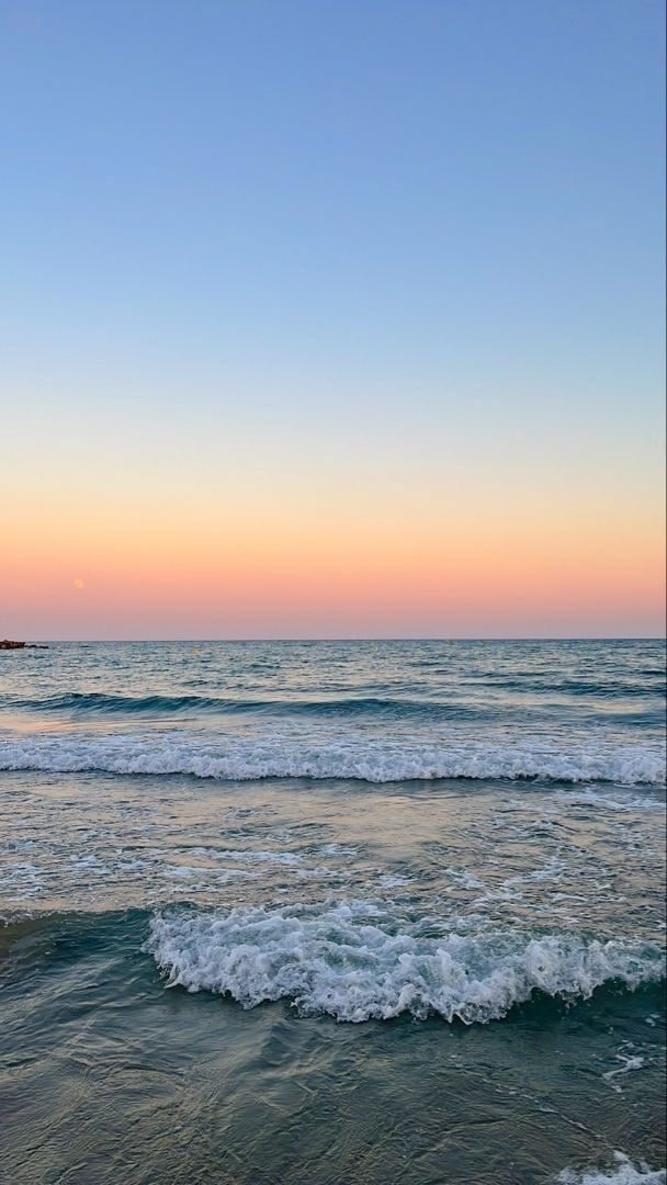 🌅