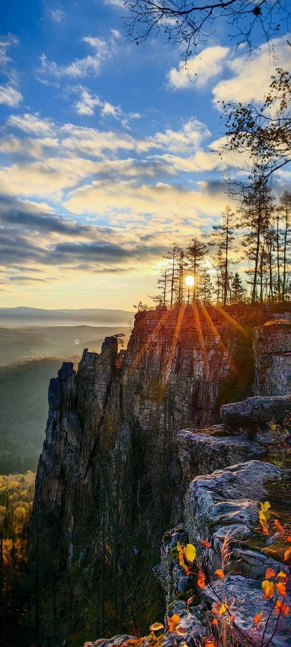 ❤Айгир могут сделать охраняемой природной зоной.
Поп...