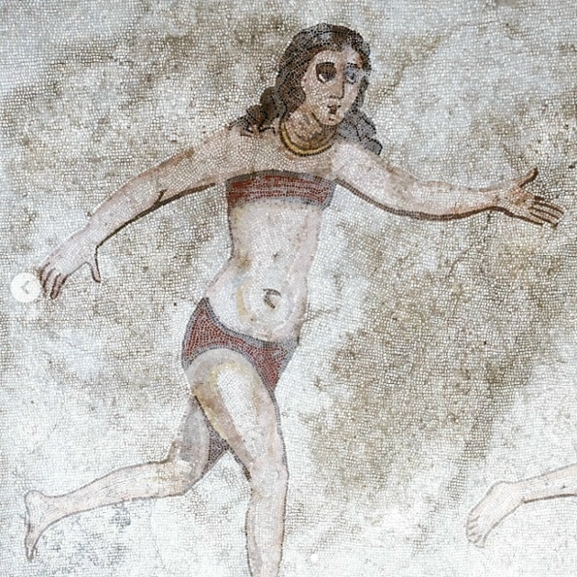 Римские «Девушки бикини»
Эти знаменитые мозаики, час?...