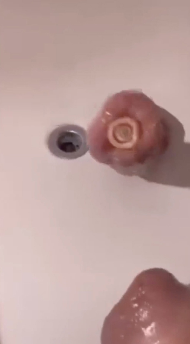 Что это такое вообще? 😳