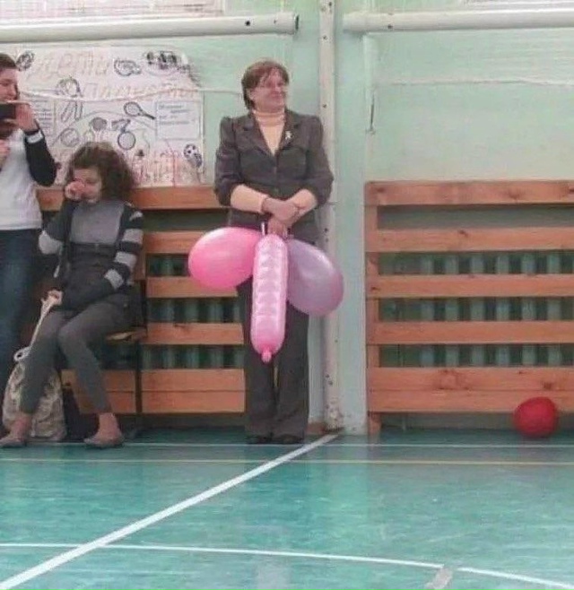 Школьник случайно «слил» интрижки родителей друг друг...