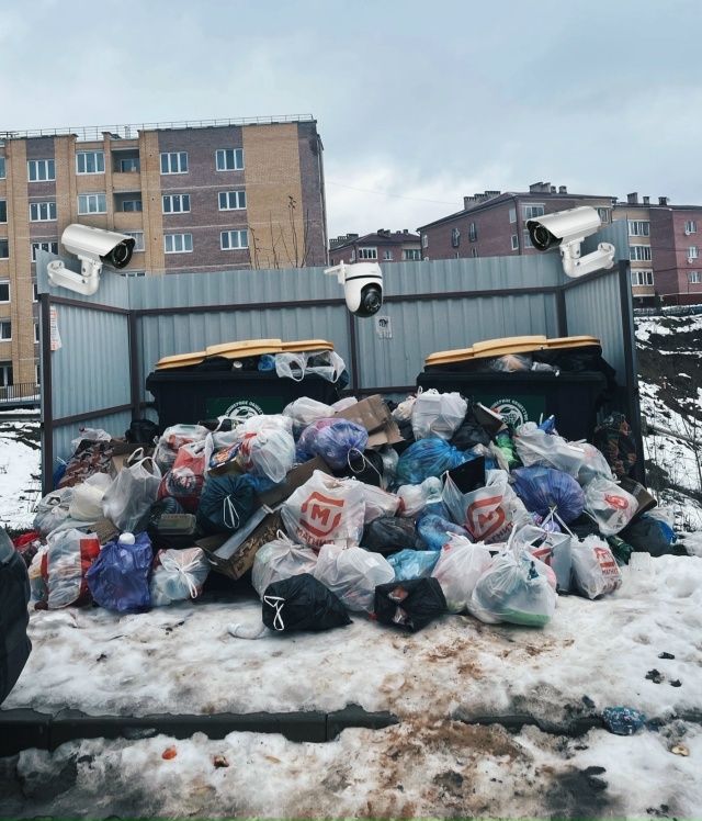 👉В Смоленске контейнеры для мусора могут оснастить к?...