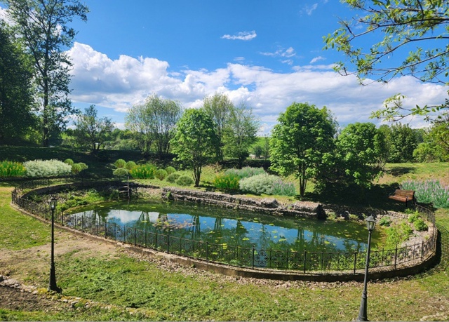 В Можайске благоустроят территорию Кремля
Ландшафтны?...