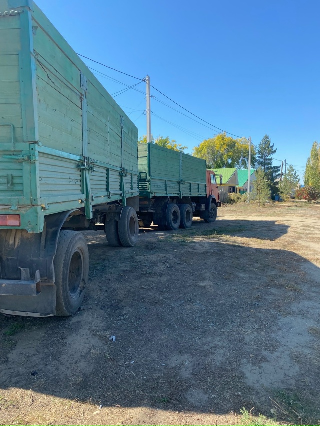 Продам камаз 5320 с прицепам . Цена 550 торг . 89228722450