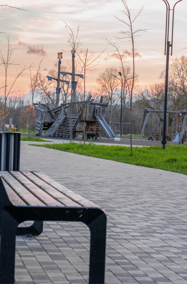 Прогулка в Абинске по осеннему парку.