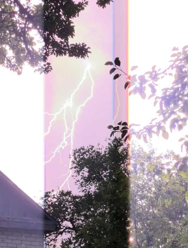 🤍⚡️