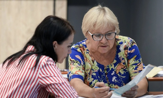 С 1 октября 2025-го зарплата некоторых бюджетников подни?...