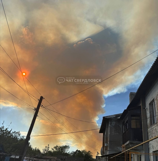 Еще фото пожара от подписчиков
Подробнее в нашем чате