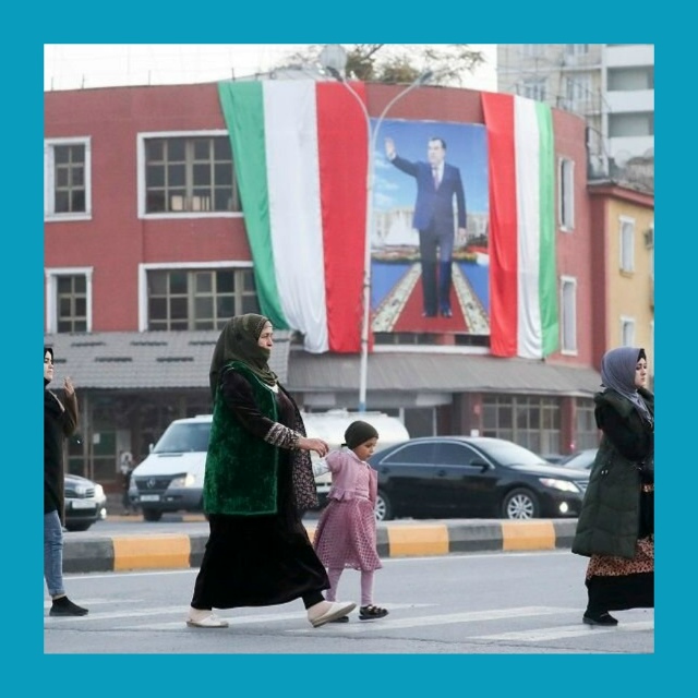 Почему Таджикистан запрещает рэп и иностранные имена?
...