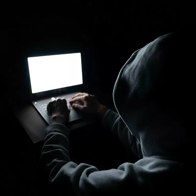 💸 Россиянка отдала мошенникам рекордные 153 710 000 рубле?...