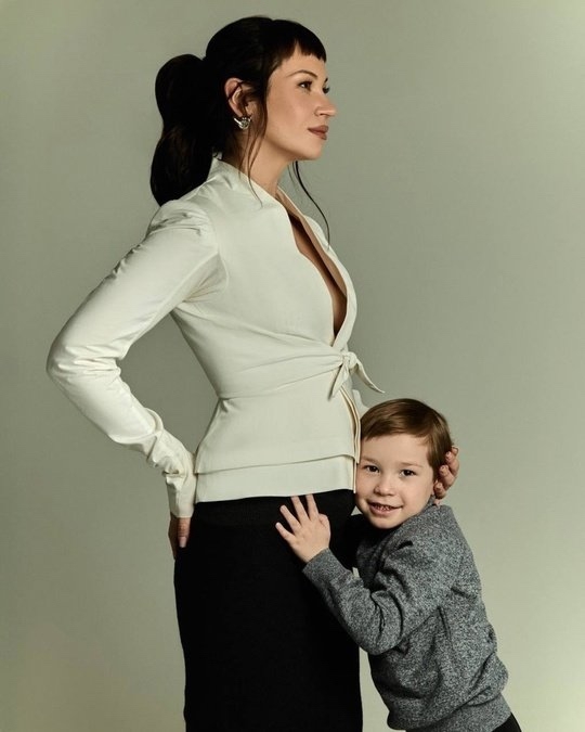 Нежная Ида Галич с сыном Лео в предвкушении скорого по?...