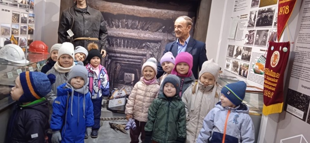 Если бы спросили, что такое музей, то все бы сказали,что...