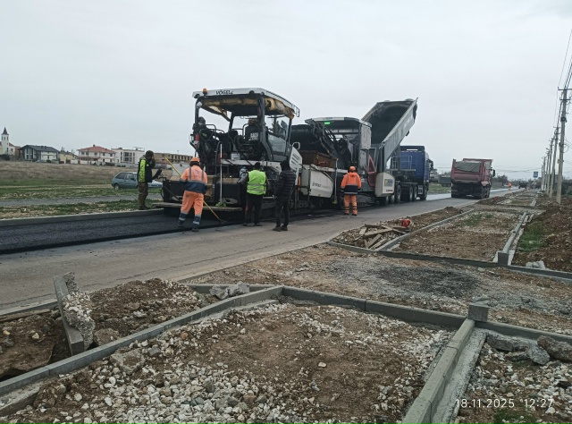 Аллея Дружбы лот 2, трасса 4
Асфальтеры субподрядчик?...