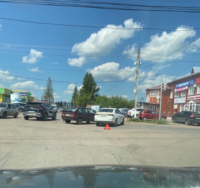 Администрация сколько еще ДТП нужно чтобы наконец то п...