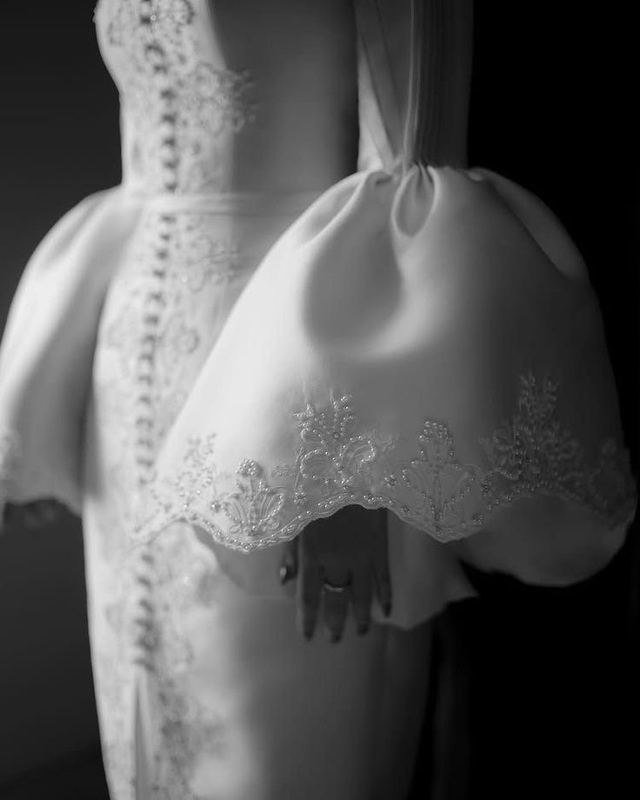 Детали 👰🥰
Примерили бы платье такого формата?
#плат?...