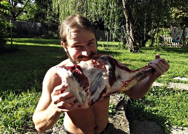 Тридцатитрехлетний Дерек Нэнс последние десять лет не...