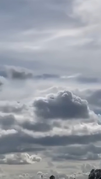 Самолеты так не летают. Кроме Су-57