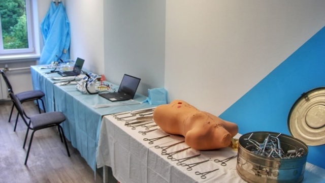 Закон об отработке выпускников-медиков принят в оконч?...