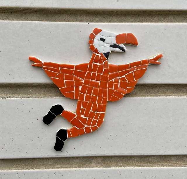 Вот такую птичку сделали осколки совместно с Додо Пицц...