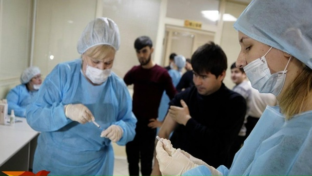 😠 Мигрантов не хотят лечить бесплатно.
Депутаты тре?...