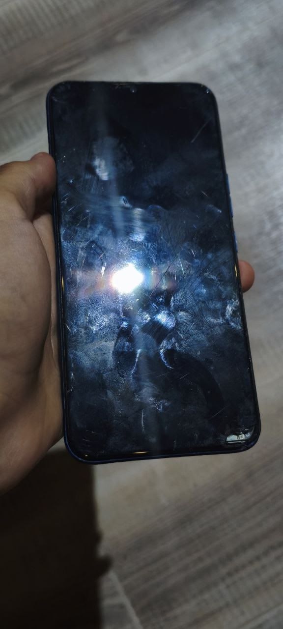 Анонимно. Нашел телефон Tecno spark 8c на улице 40 лет победы, ?...