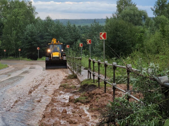 В Можайске ликвидируют последствия схождения огромно?...