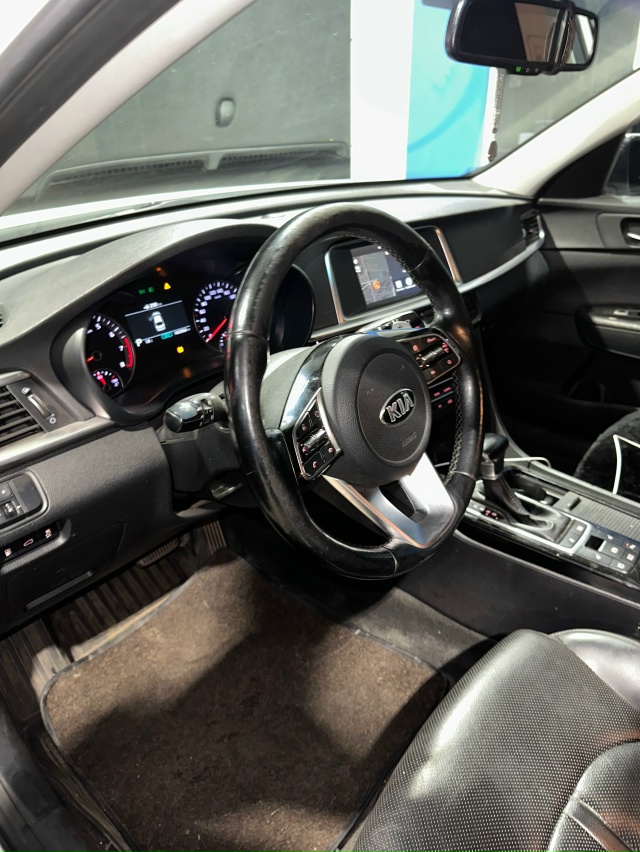 Продается Kia optima
В отличном состоянии
Богатая комплек...