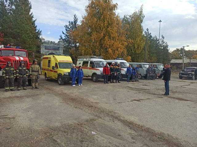 ? В Вольске прошли командно-штабные учения
Комплексн...