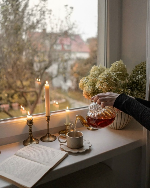— А если будет сложно? — Я включу чайник.
— А если буде?...