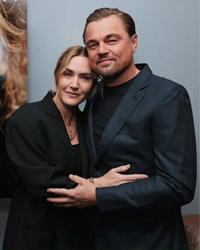 Джек и Роуз 27 лет спустя после выхода «Титаника»😅
Лео...