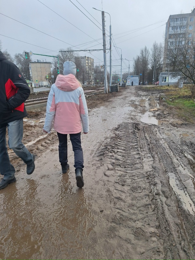 Мне кажется, нашему многоуважаемому Мэру нужно устрои?...