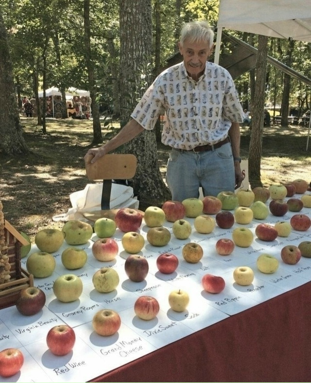 Герой без громких заголовков, но с великим делом.
Том ...