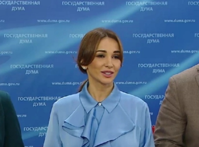 Анфиса Чехова предложила наказывать неженатых мужчин....