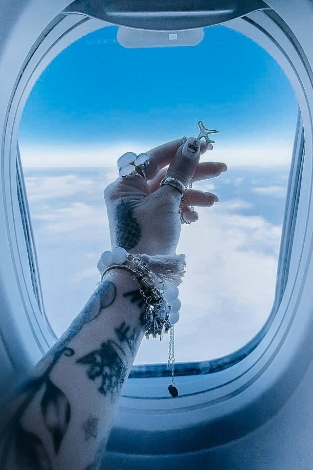 из дорог, которые мы выбираем, складывается маршрут на?...