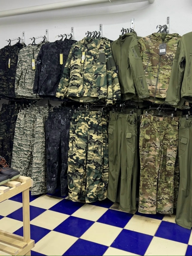 В [club232774666|ШАТУШ МЭН] новинки🔥
1. Зимний костюм мультик?...