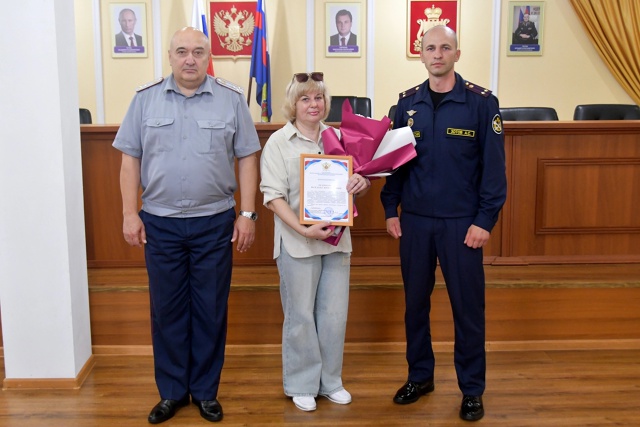 👉Смолянка помогла УФСИН поймать сбежавшего осужденн?...