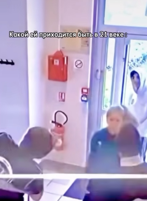 Открыл огонь по своим