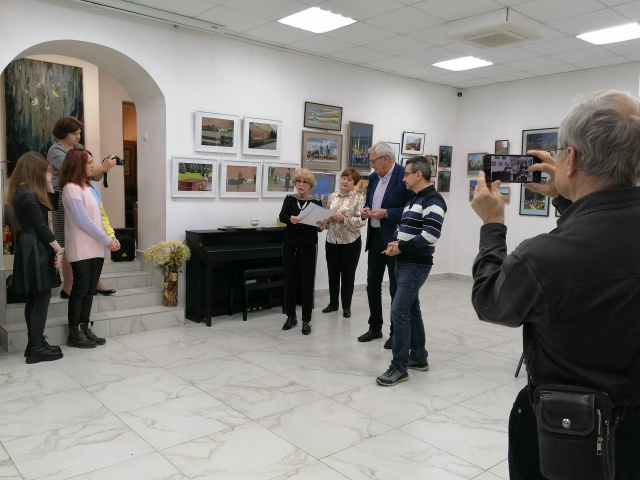 На открытии фотовыставки памяти Заслуженного работни?...