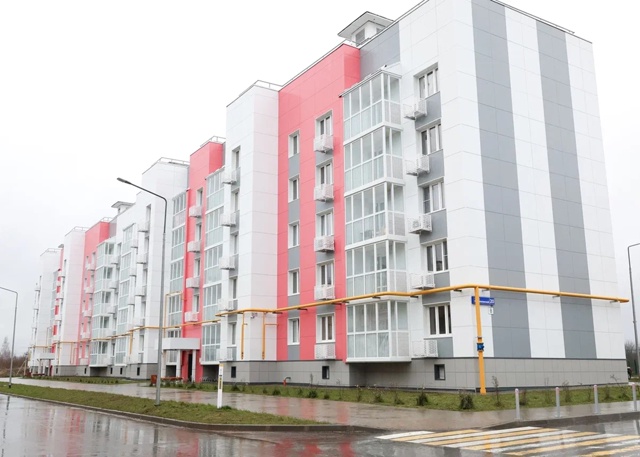 В Волоколамском округе расселяют аварийные дома. Сейч?...