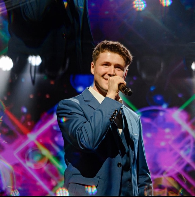 Еще одна звезда Нефтекамска
? Дмитрий Аблясов – чел?...