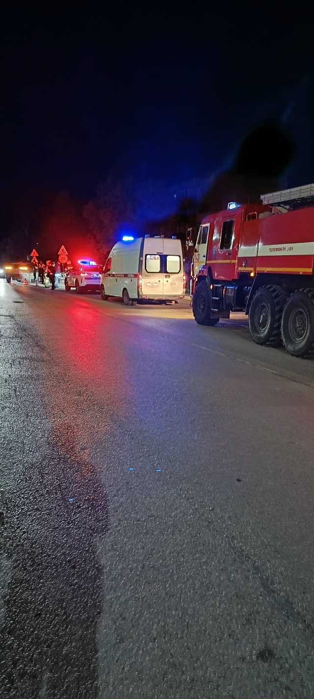 Опять автомобиль сбил подростка на байке в Нагорном на...