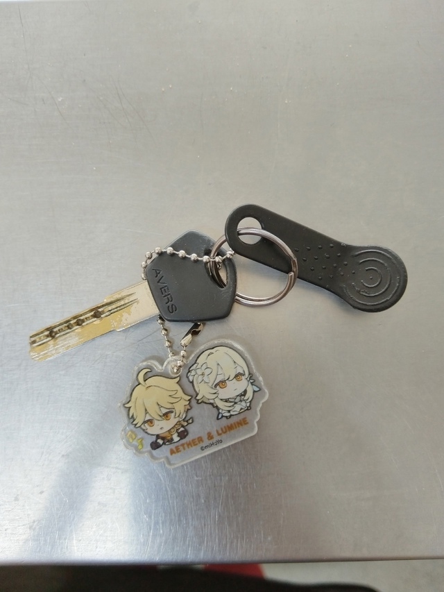 Ежедневно в 21 час по местному времени Ваши вопросы.
1⃣ ...