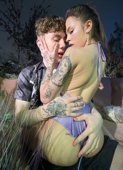 ❄ Даша Инcтacамка и её муж Moneуken после очередного слитог...