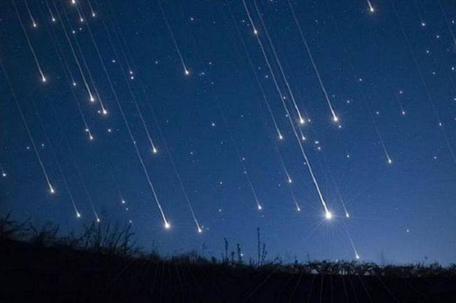 🌠 В ночь на четверг Кунгуряков ждет редкое зрелище — ?...