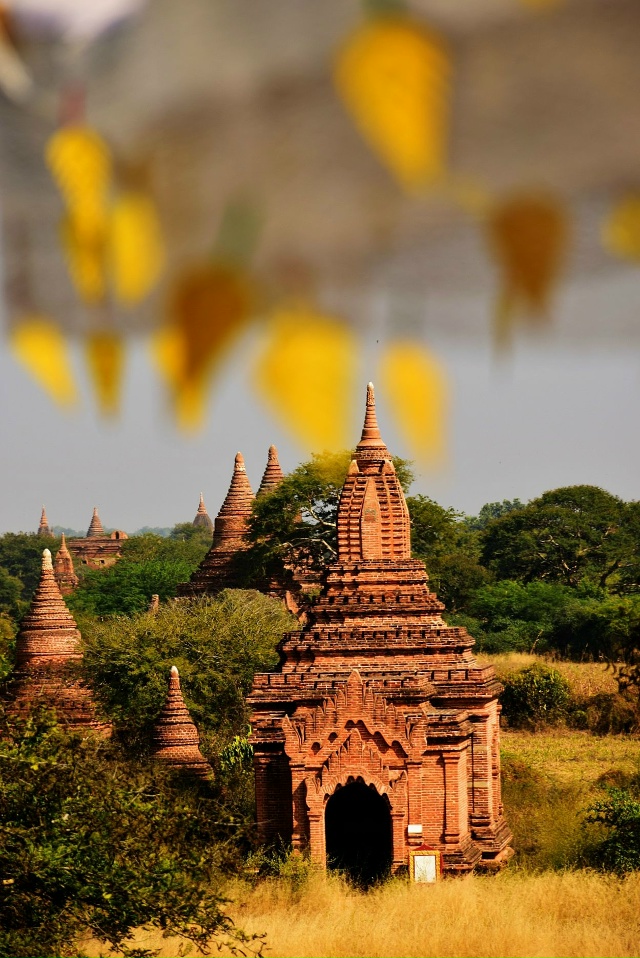 🌍 Баган — это место, где время словно растворяется в з...